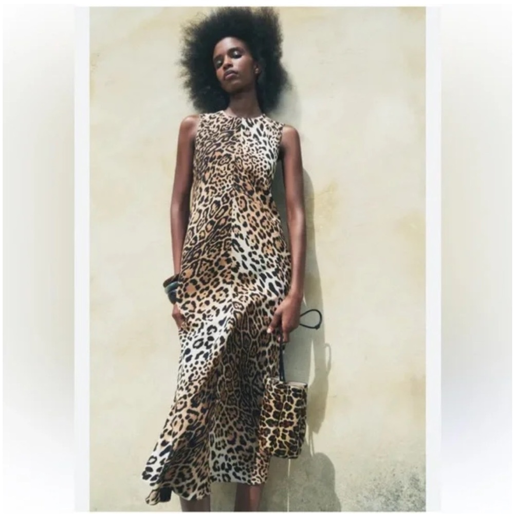 NWT Zara sleeveless leopard print midi dress